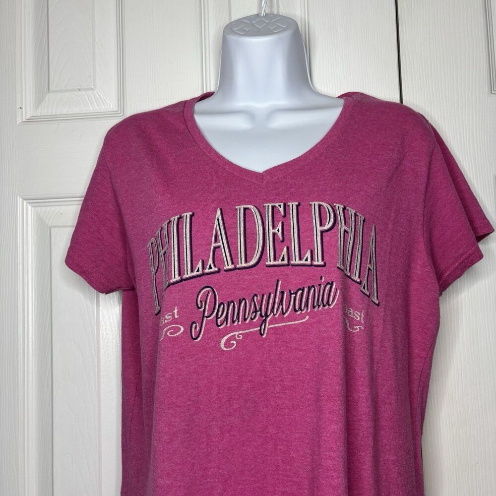 Philadelphia Large Pink Graphic V Neck Tee Pennsylvania